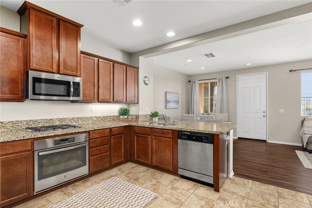 8025 City View Place