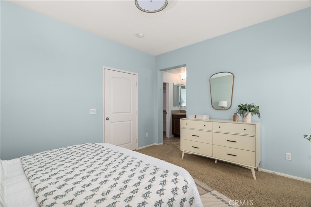 8025 City View Place
