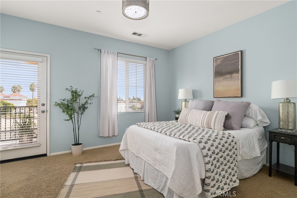 8025 City View Place
