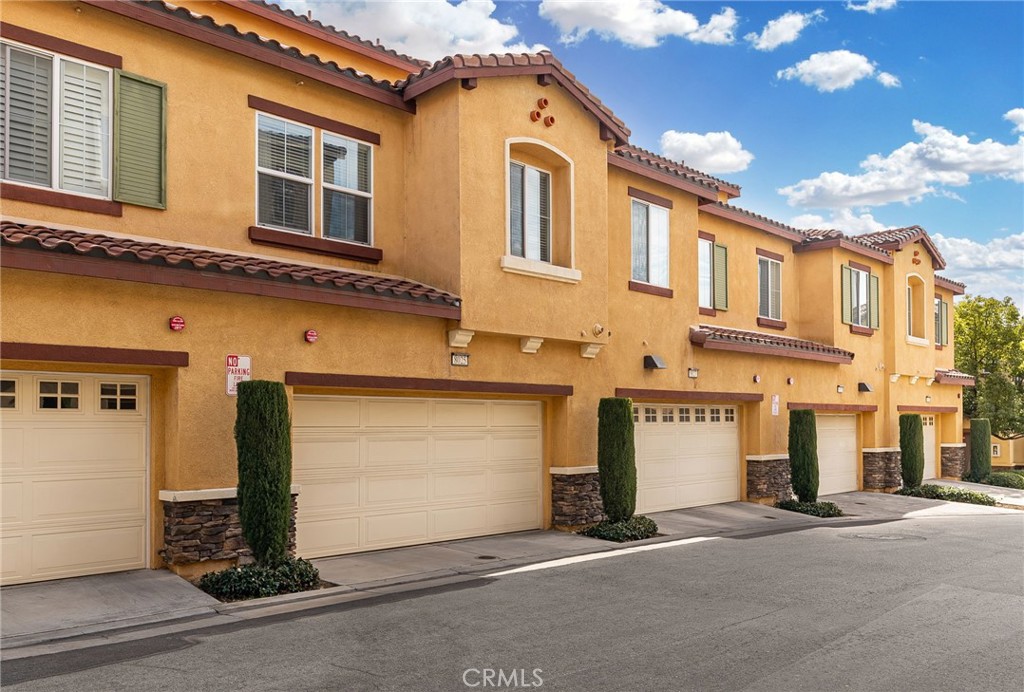 8025 City View Place