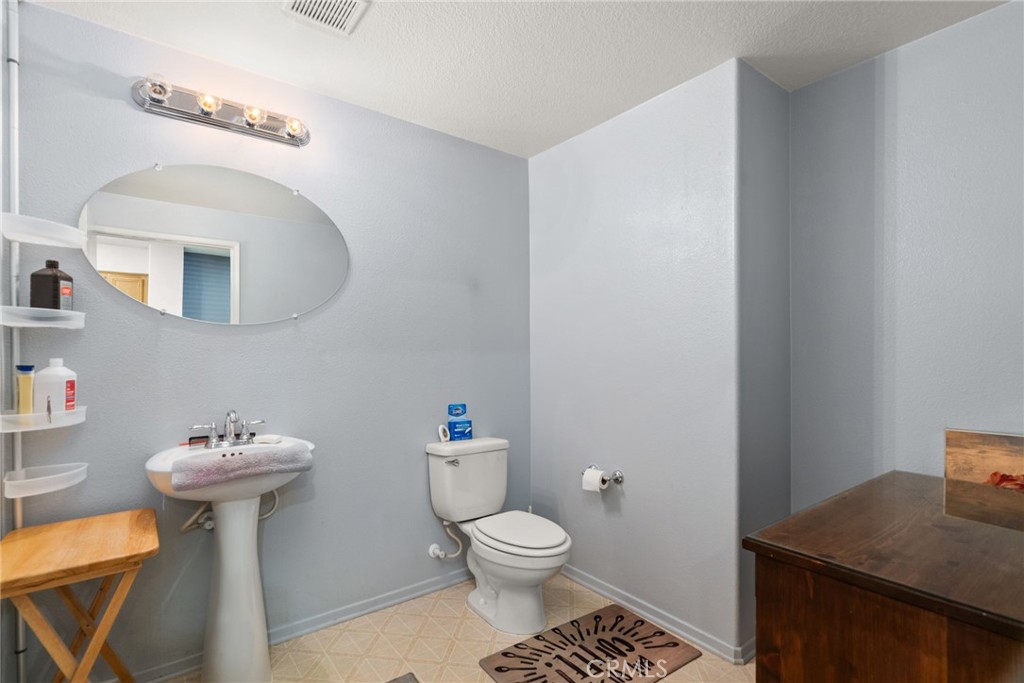15723 Parkhouse Drive 2