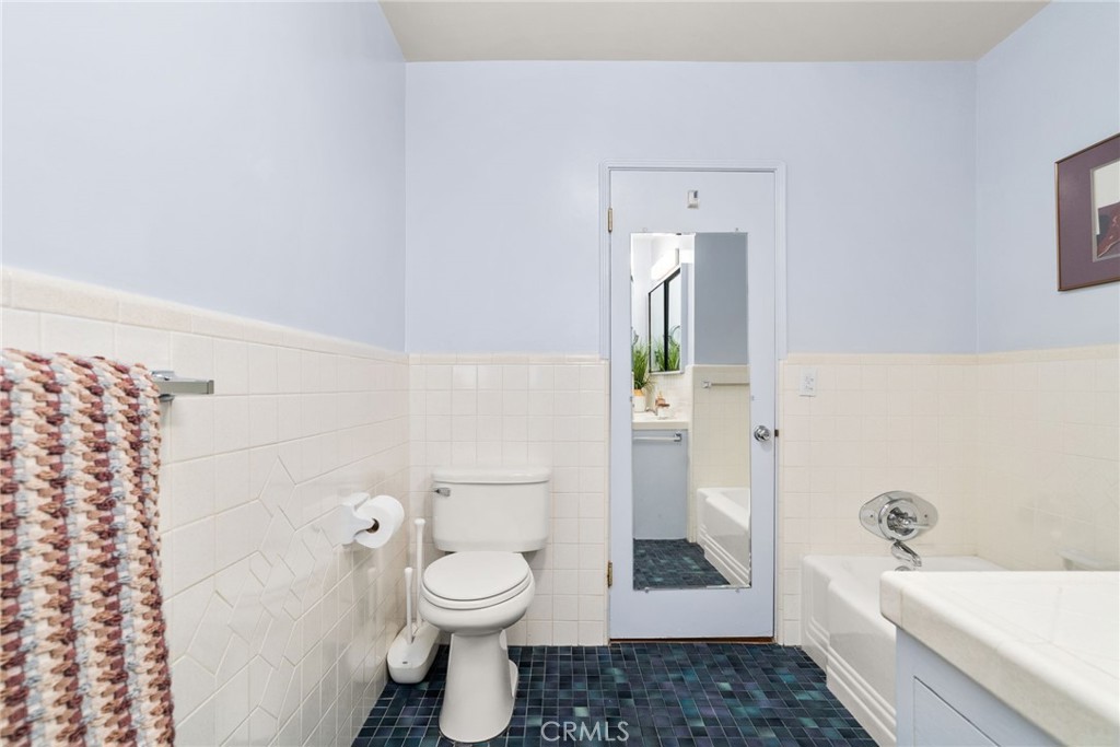 857 Ridgeside Drive