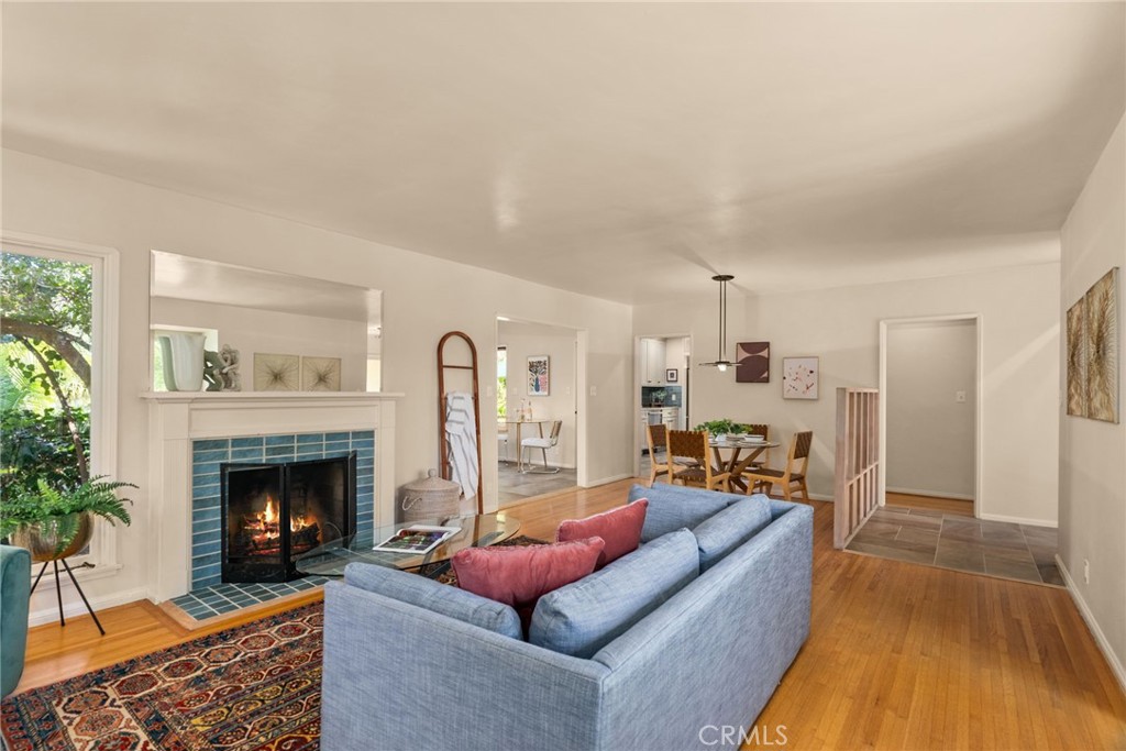857 Ridgeside Drive
