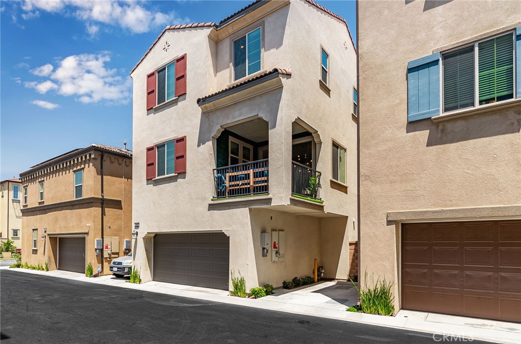 842 Plum Way