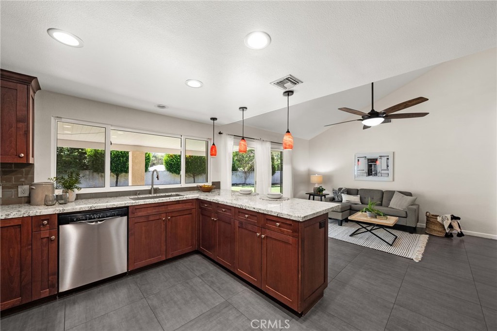 332 E Ranger Court