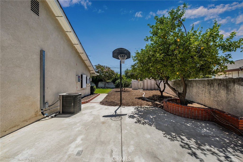 332 E Ranger Court