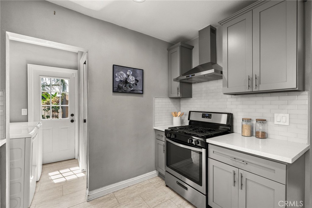 114 E Woodbury Road