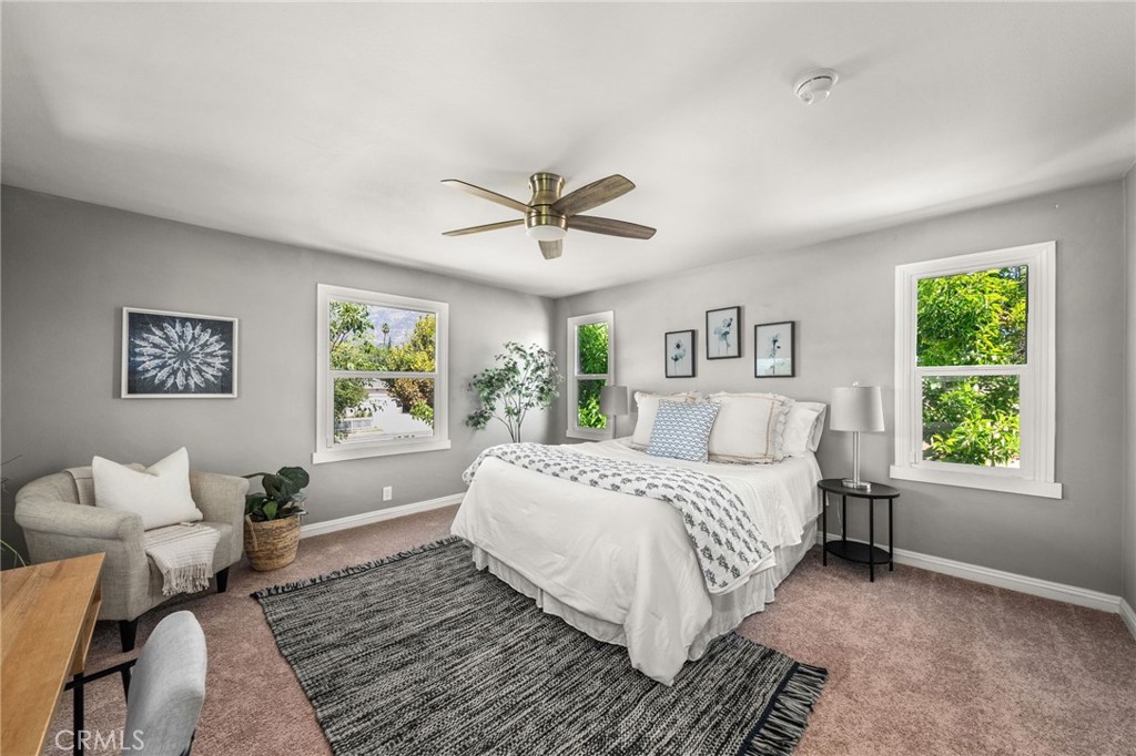 114 E Woodbury Road