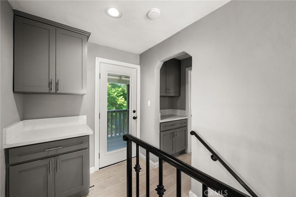 114 E Woodbury Road