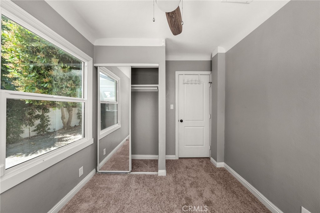 114 E Woodbury Road