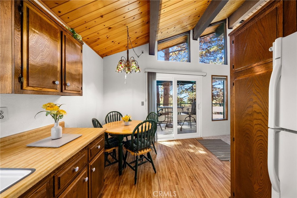 30976 Valley Oak Drive