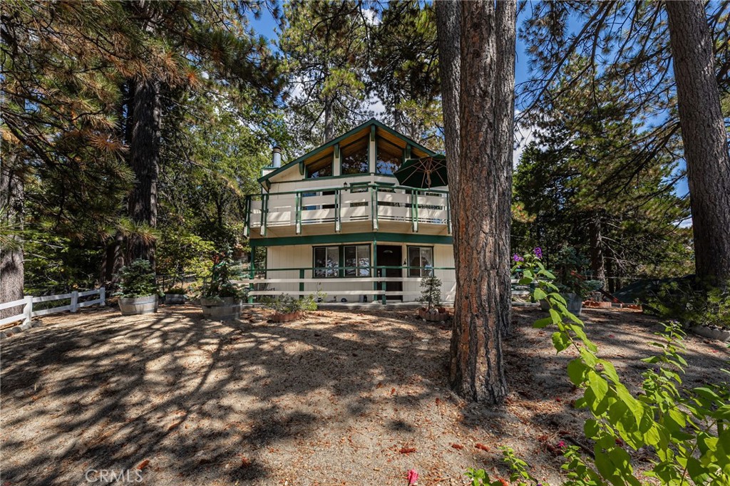 30976 Valley Oak Drive