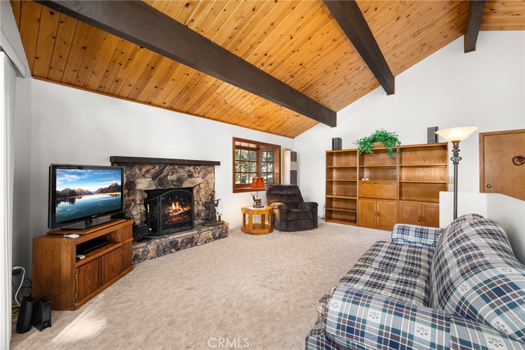 30976 Valley Oak Drive
