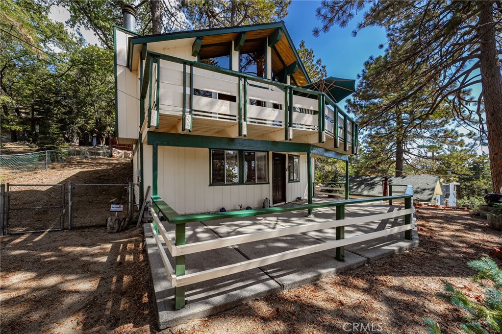 30976 Valley Oak Drive