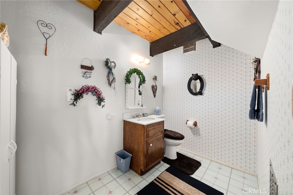 30976 Valley Oak Drive