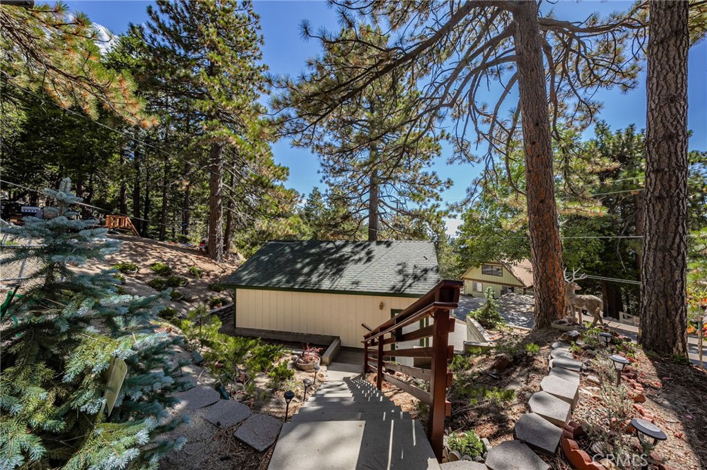 30976 Valley Oak Drive
