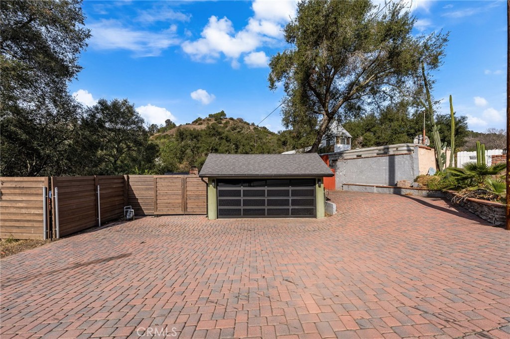 1184 Carbon Canyon Road