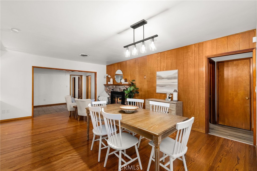 2365 N San Antonio Avenue