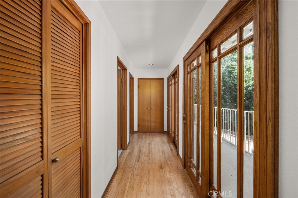 2365 N San Antonio Avenue