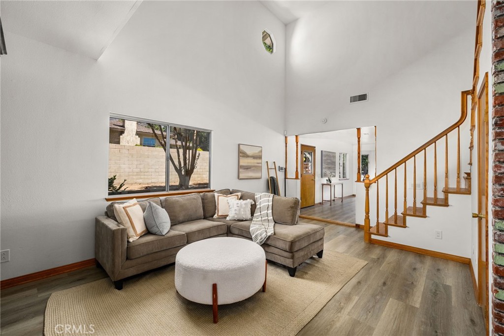 2365 N San Antonio Avenue