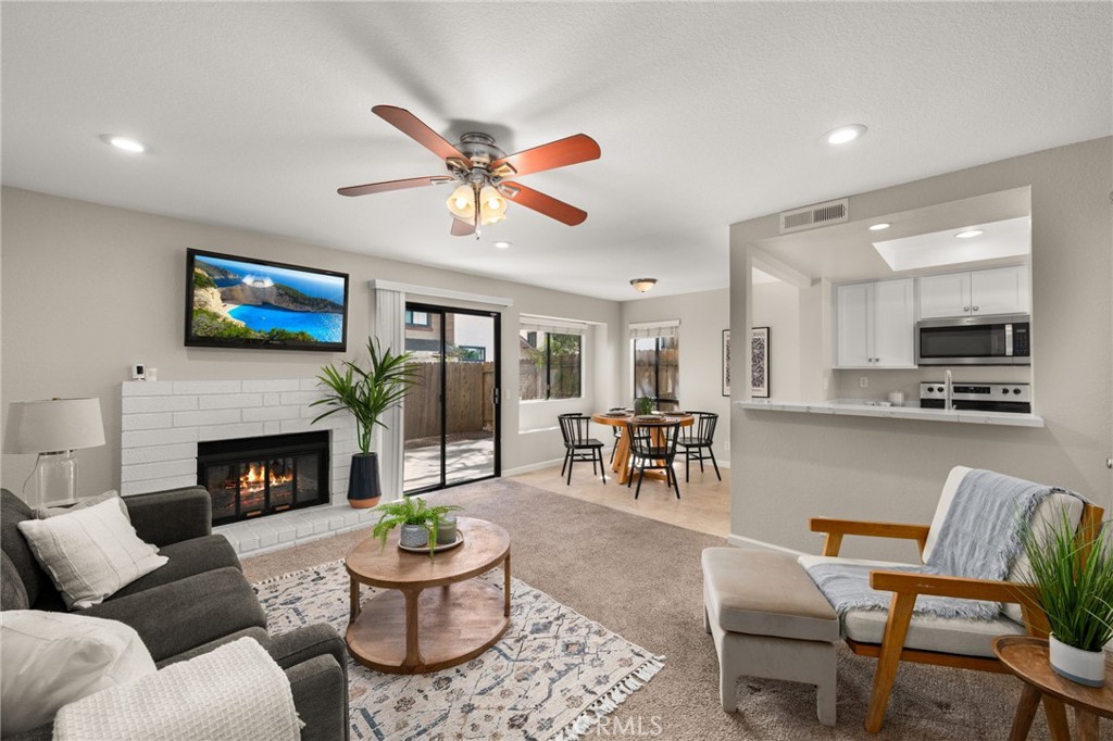 9313 Silverleaf Way