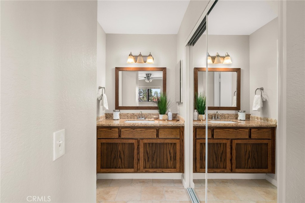 9313 Silverleaf Way