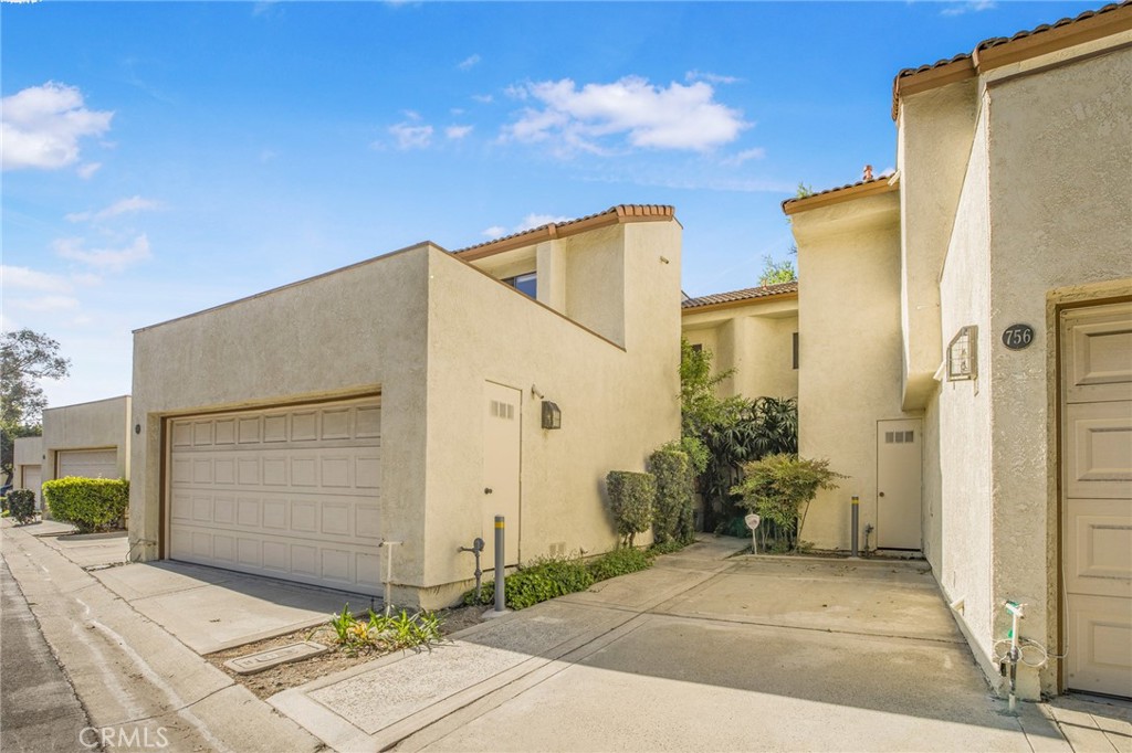 760 Mansfield Drive