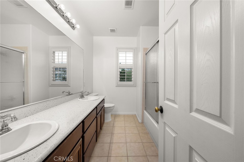 5237 Flora Court