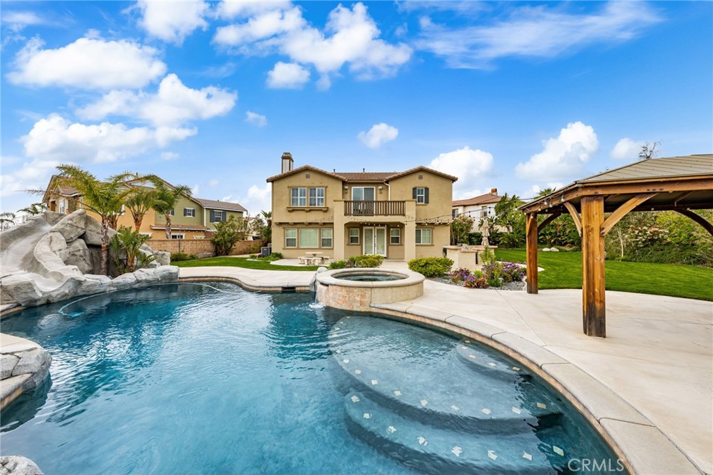 5237 Flora Court