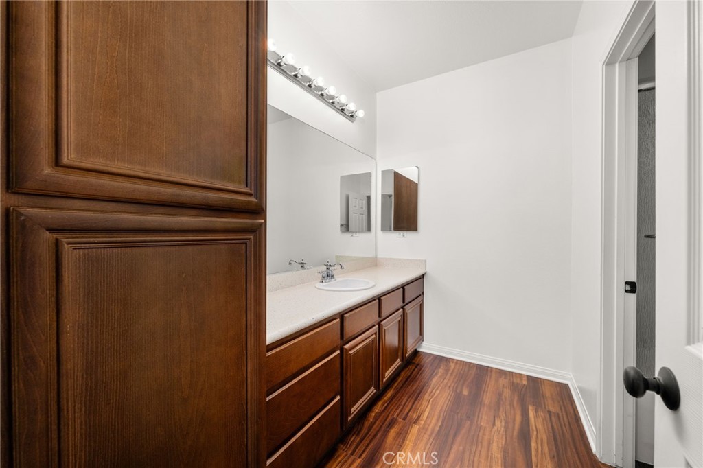 5237 Flora Court