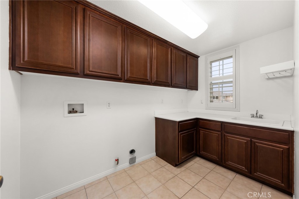 5237 Flora Court