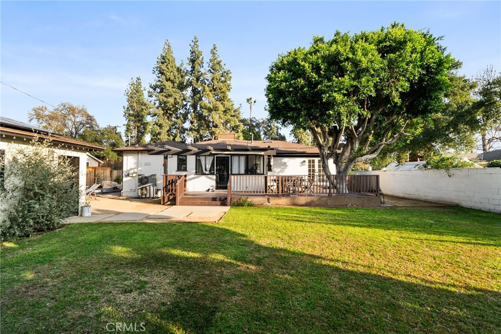 1589 Hacienda Place