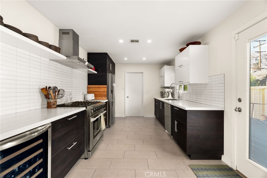 1589 Hacienda Place