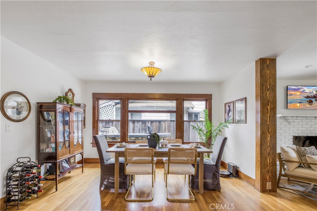 2433 3rd Street