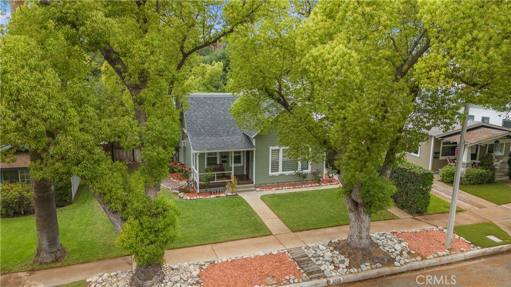 2325 Bonita Avenue