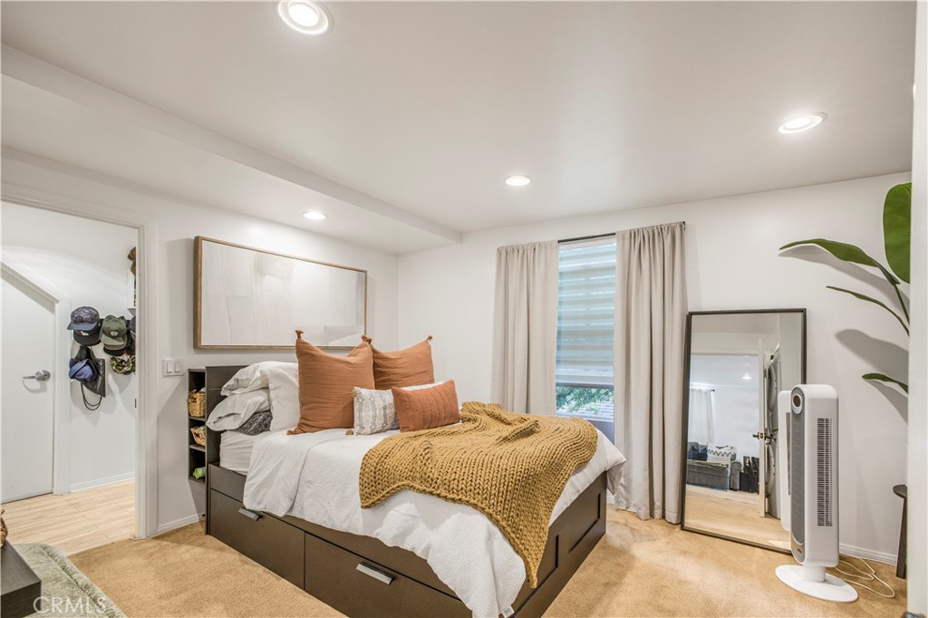 2325 Bonita Avenue