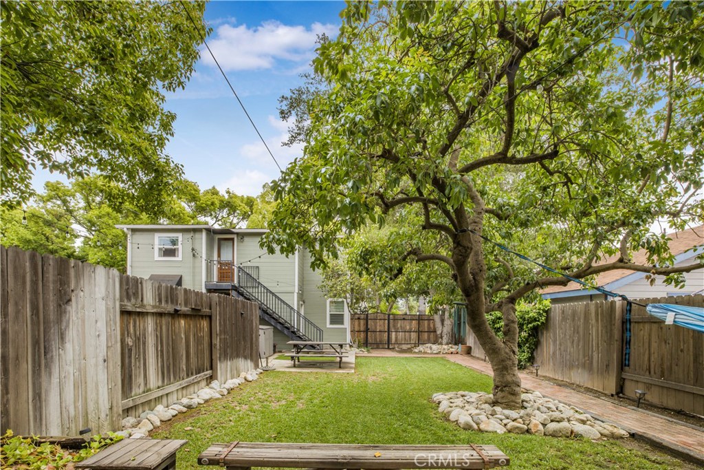 2325 Bonita Avenue