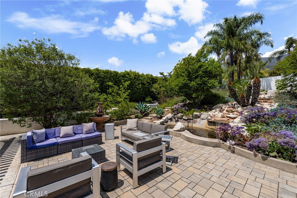 2525 Jonquil Drive