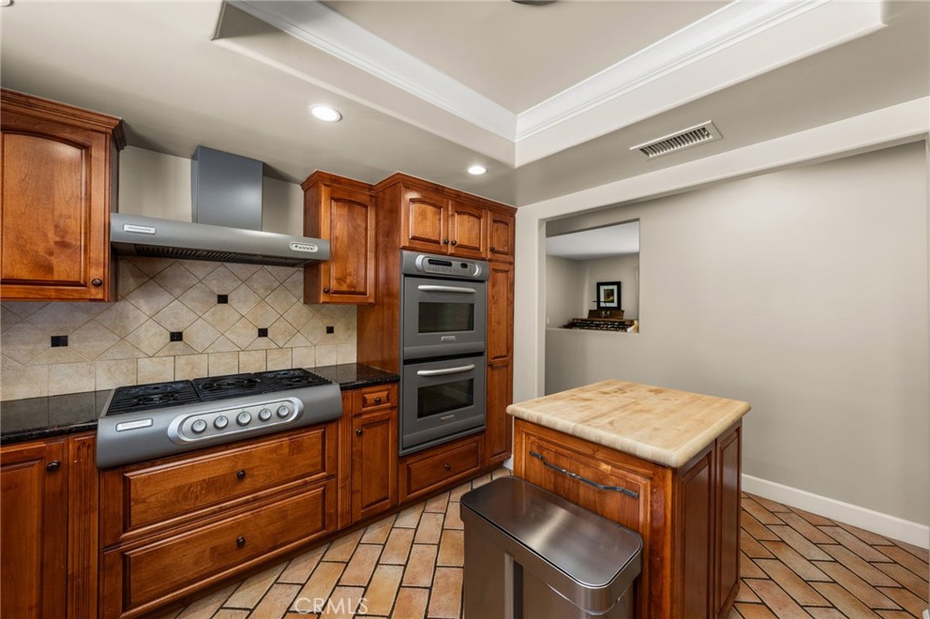 2525 Jonquil Drive