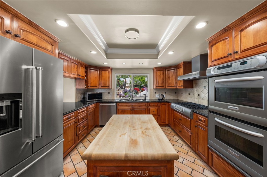 2525 Jonquil Drive