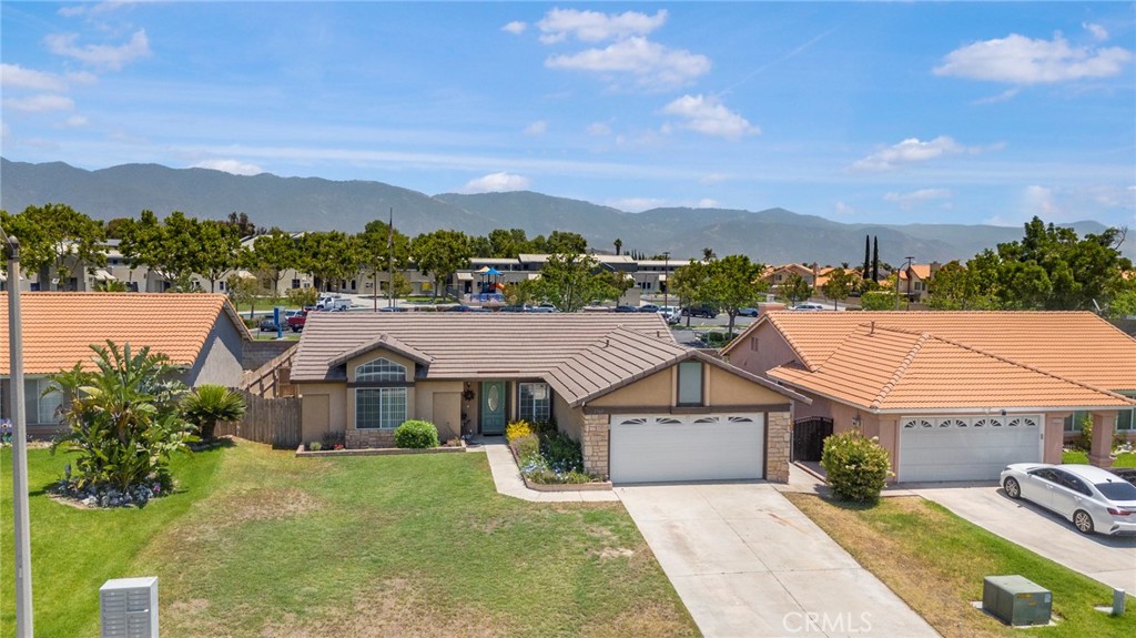 2560 Plaza Serena Drive