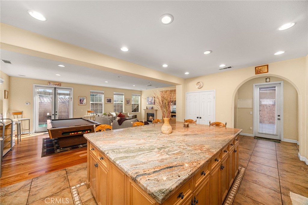 1238 Leggio Lane