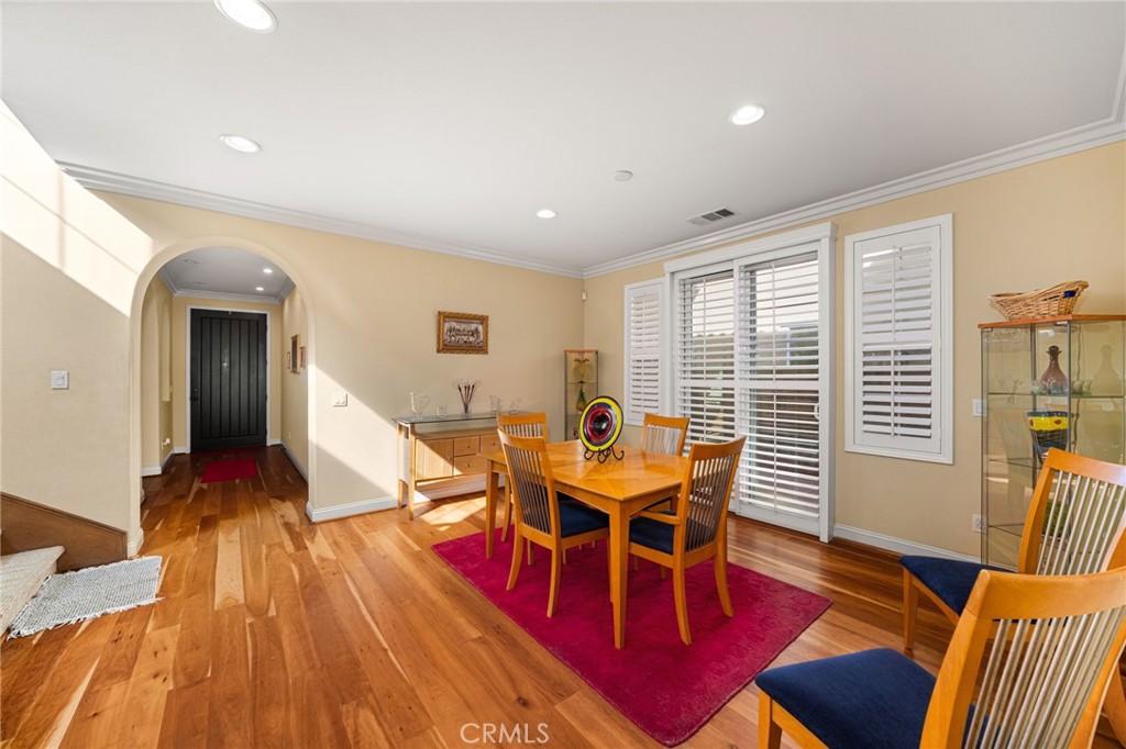 1238 Leggio Lane