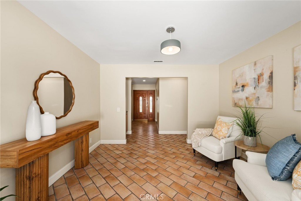 2525 Jonquil Drive