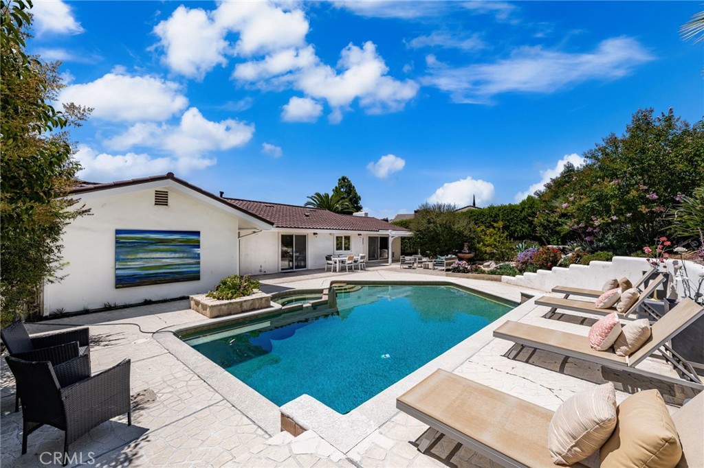 2525 Jonquil Drive