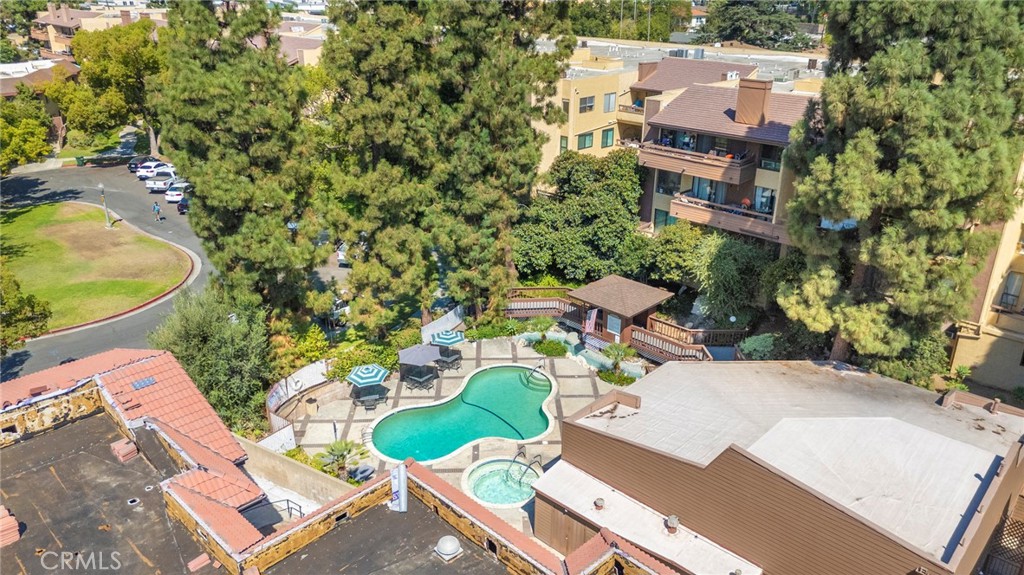 444 Piedmont Avenue 206