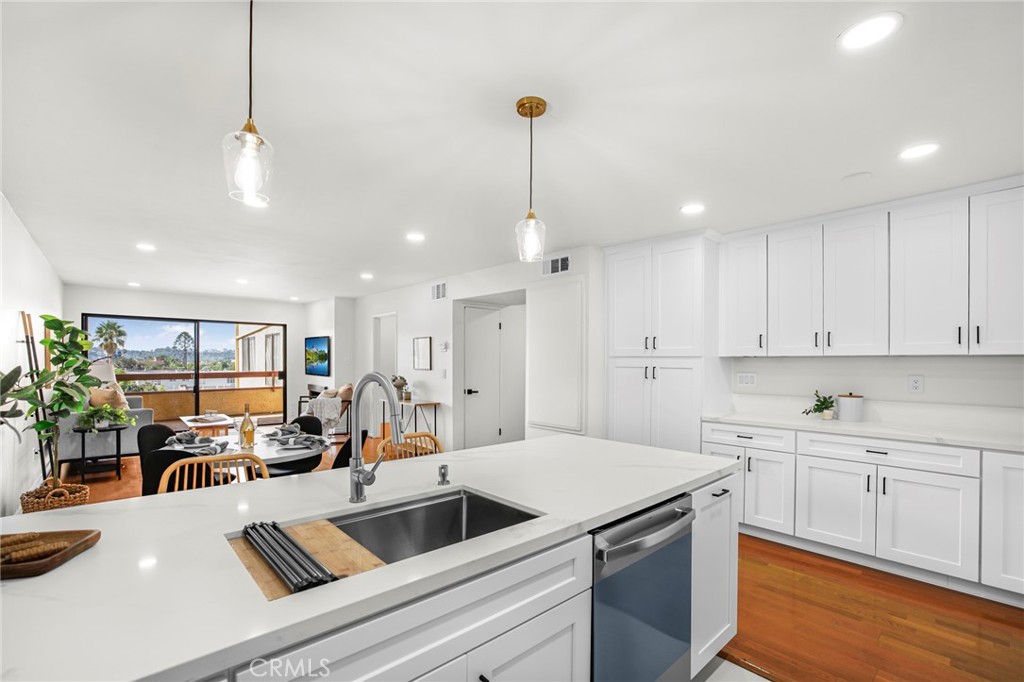 444 Piedmont Avenue 206