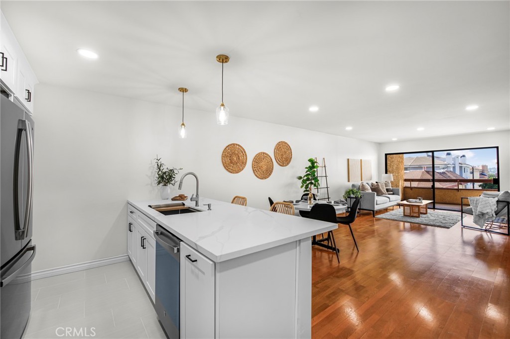 444 Piedmont Avenue 206