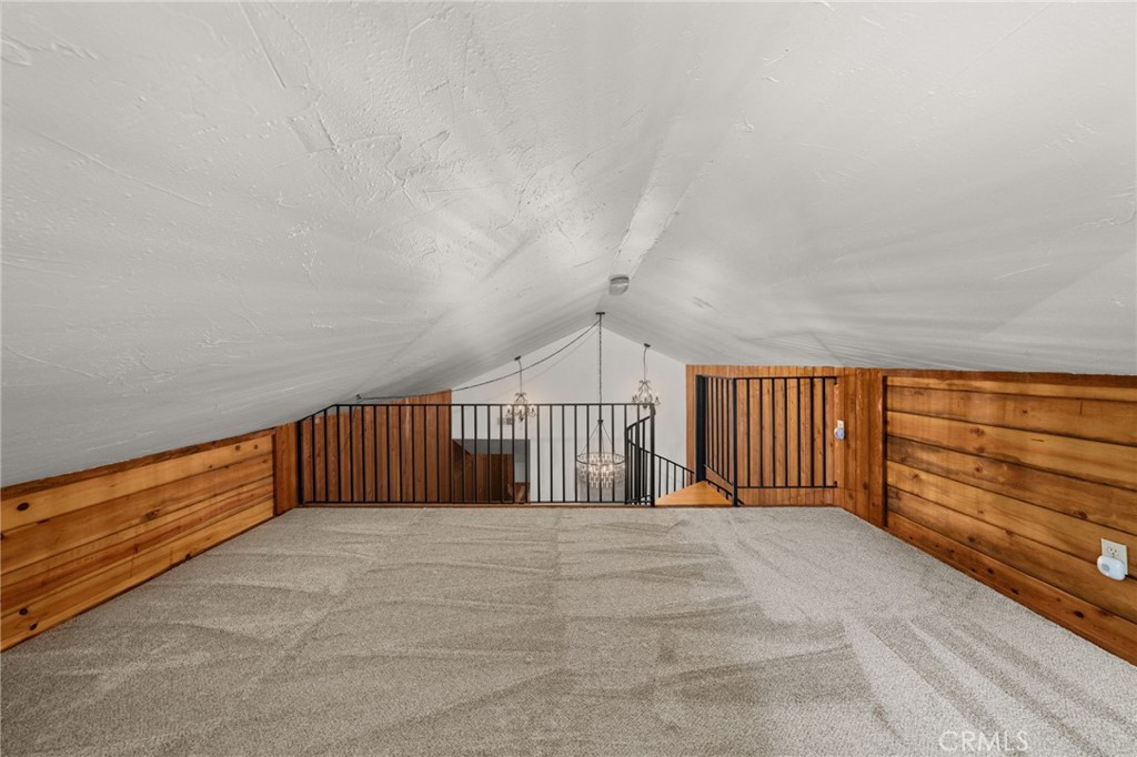 2305 Bonnie Brae Avenue