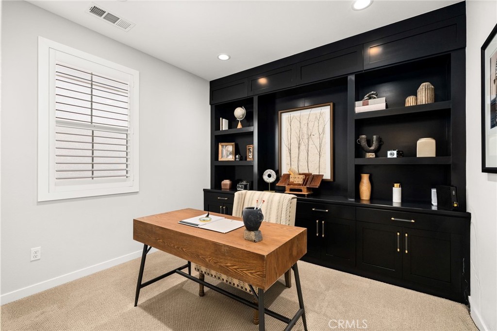 1419 N Indian Hill Boulevard